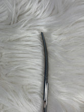 Load image into Gallery viewer, Angels 7&#39; curved fluff scissors - left handed
